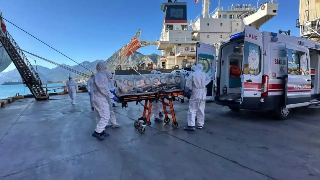 Antalya Limanı’nda Kriz Anı Provası! Tatbikat Nefes Kesti 3